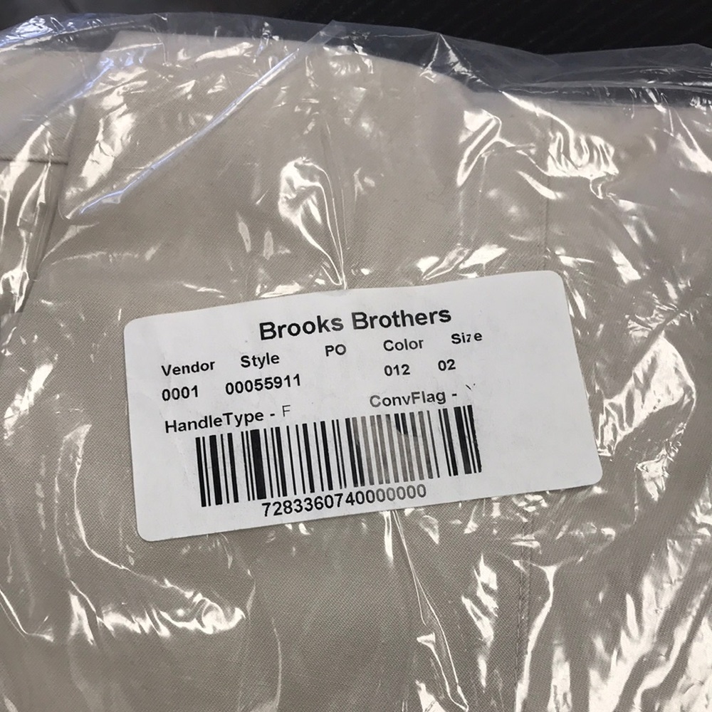 Brooks brothers chino pants brand new size 2